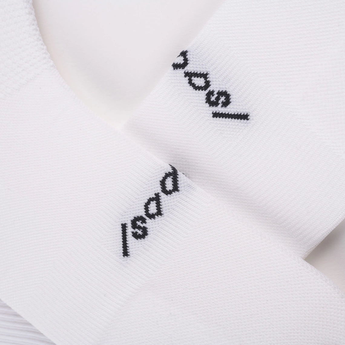 Signature Light Socks - White