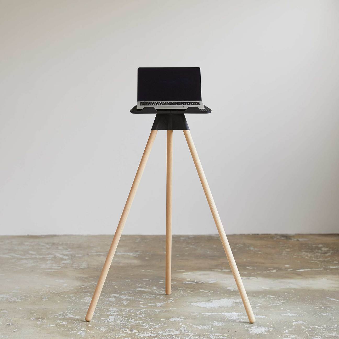 Laptop Stand DEMO